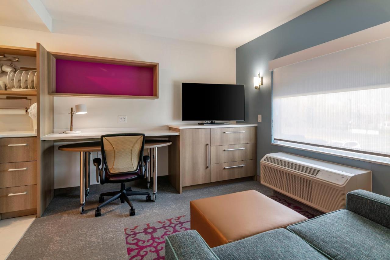 Home2 Suites By Hilton Bangor Exterior photo