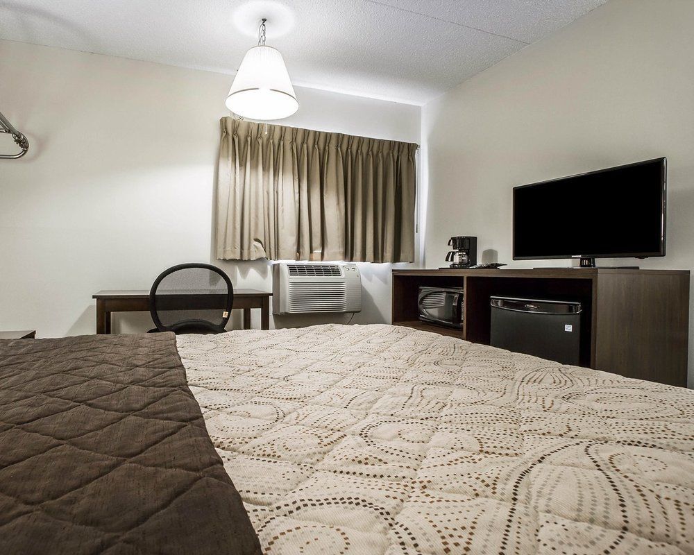 Home2 Suites By Hilton Bangor Exterior photo